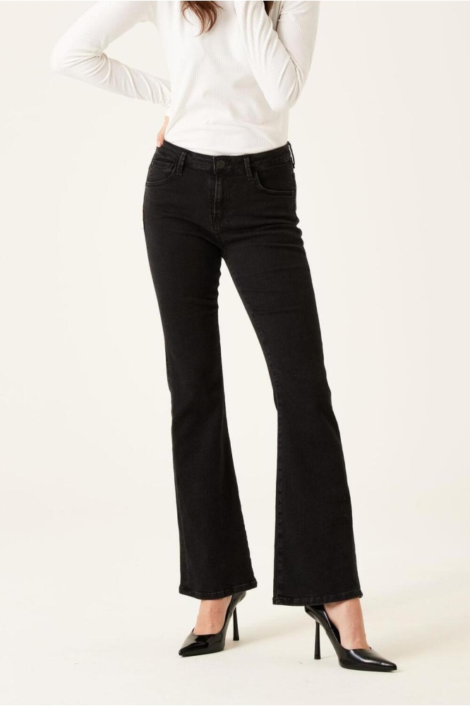 CELIA SUPERSLIM FIT 245 7850 DARK USED